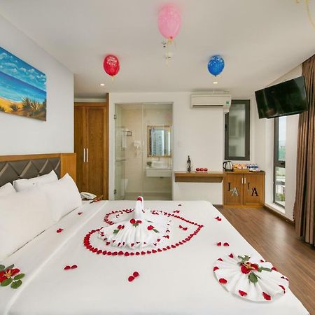 La Beach Hotel Дананг Екстер'єр фото