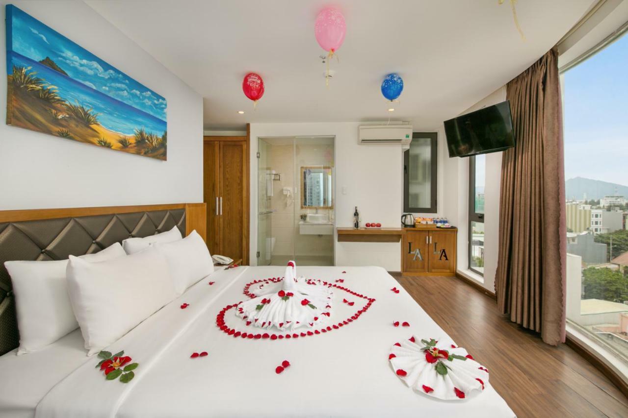 La Beach Hotel Дананг Екстер'єр фото