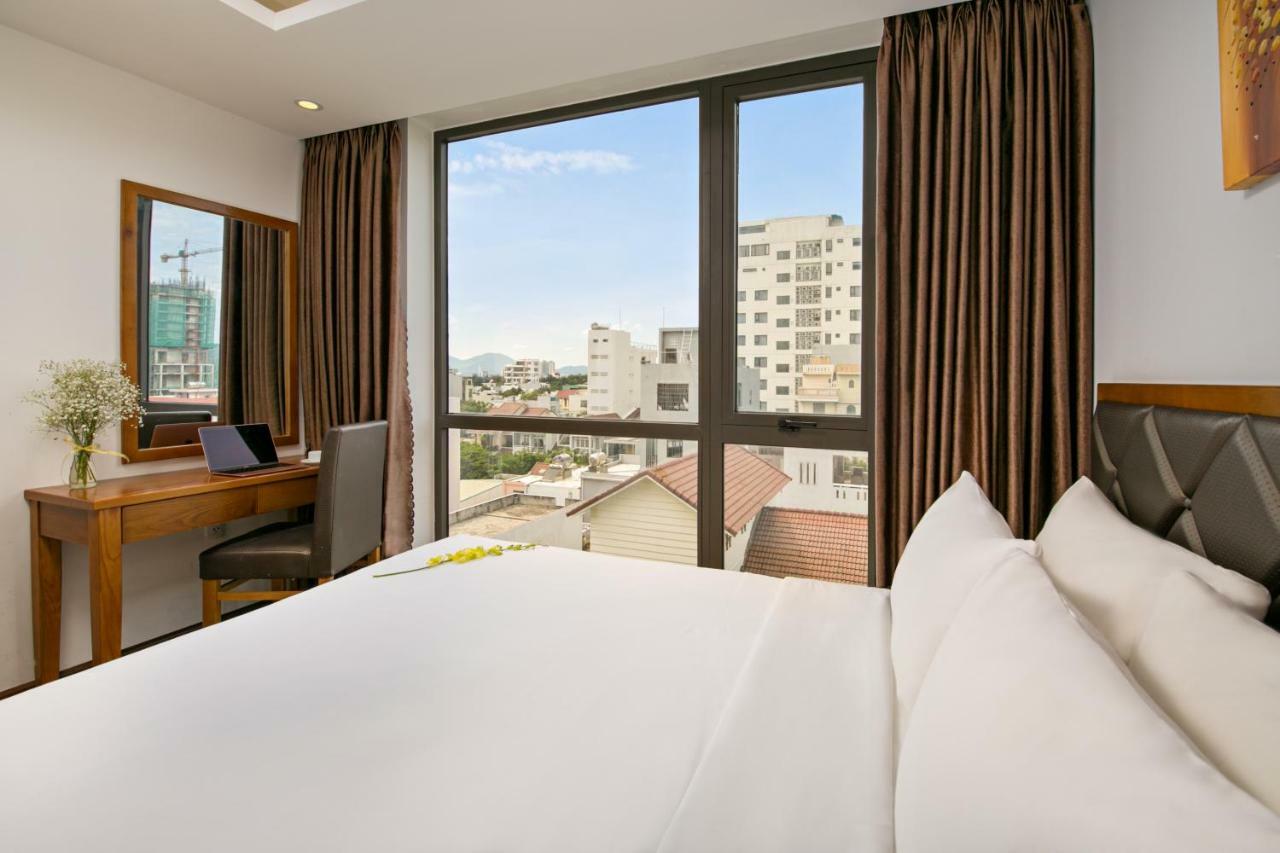 La Beach Hotel Дананг Екстер'єр фото