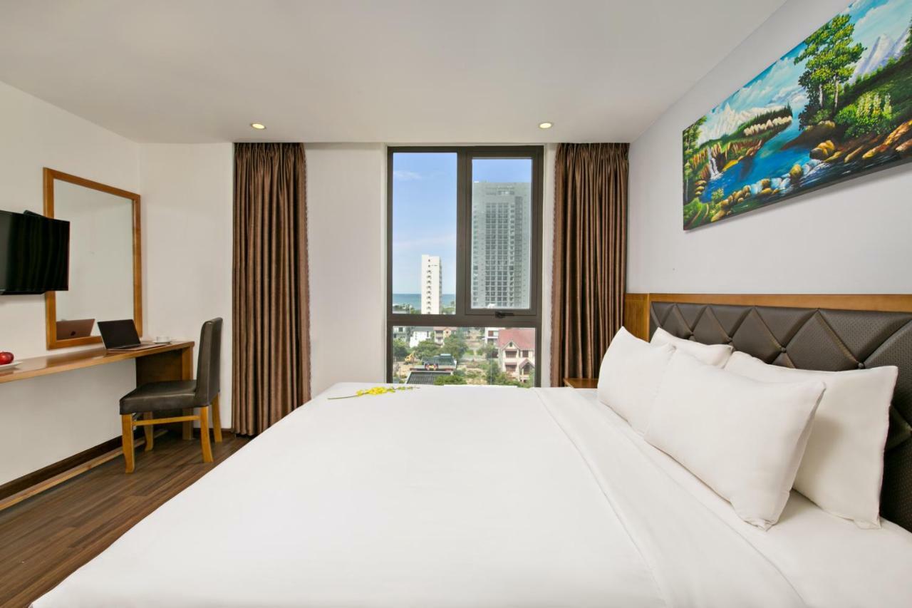 La Beach Hotel Дананг Екстер'єр фото
